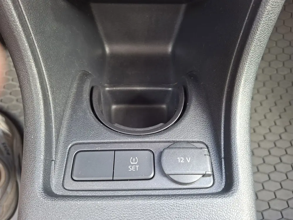 Volkswagen Up! 1.0 BMT move up!, Airco, Bluetooth Dealer oh uit 2019, foto 6