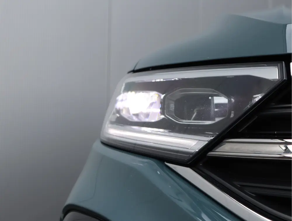 Volkswagen T-Roc 1.0 TSI R-Line | IQ.light | Camera | Massag uit 2023, foto 8