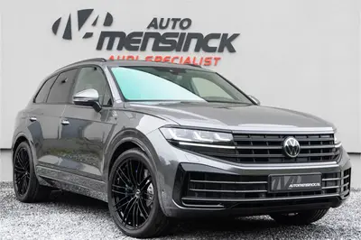 Volkswagen Touareg 3.0 TSI eHybrid 4MOTION / Panoramadak/ 22 uit 2023