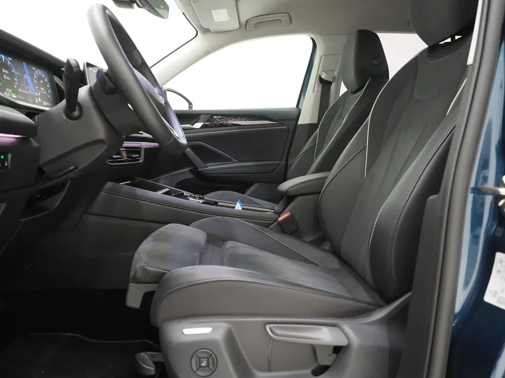 Volkswagen Tayron 1.5 eHybrid Elegance 204PK | Leder/Alcanta uit 2025, foto 17