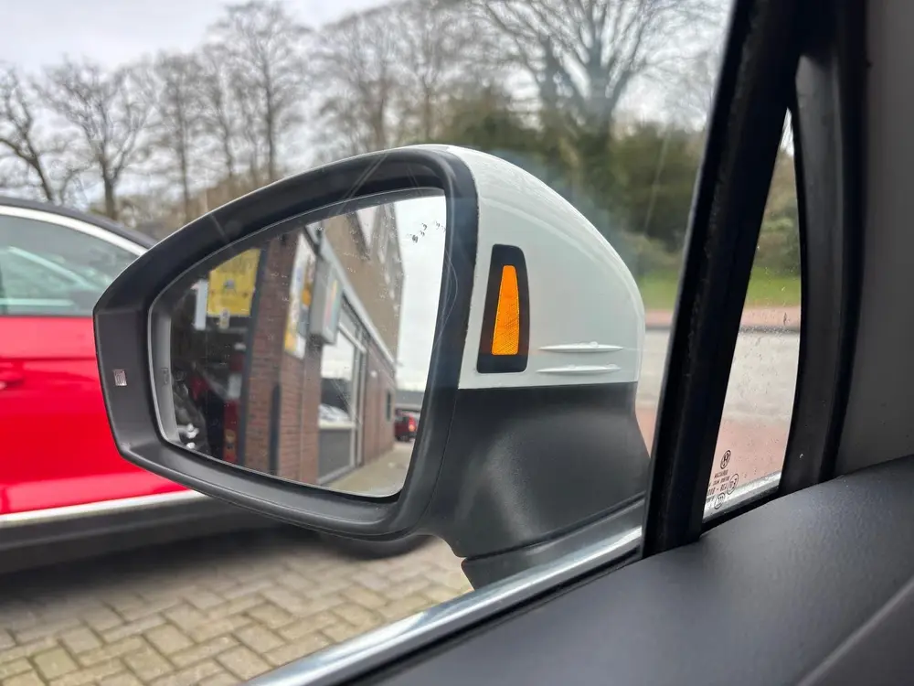 Volkswagen Tiguan 1.5 TSI Life Business Nieuw type/Camera/Ai uit 2021, foto 19