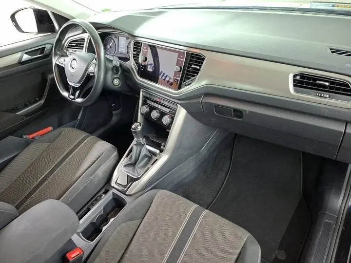 VOLKSWAGEN T-ROC 1.5 TSI STYLE BUSINESS I ADAPTIVE CRUISE CO uit 2021, foto 4
