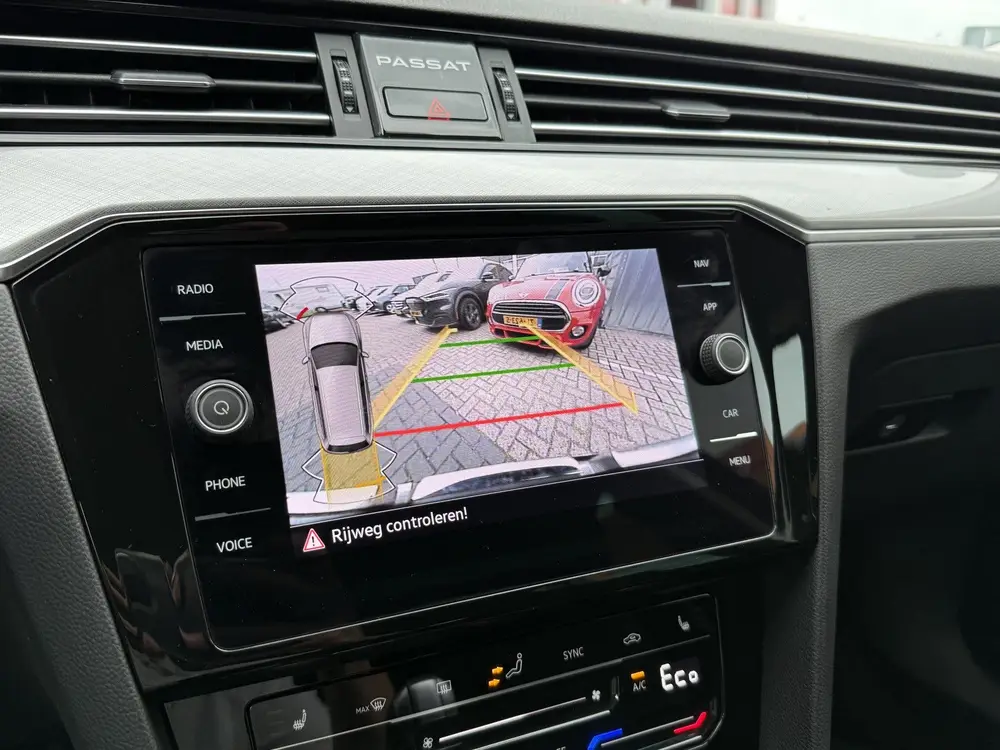 Volkswagen Passat Variant BWJ 2022 1.4 TSI 218 PK PHEV GTE B uit 2022, foto 19