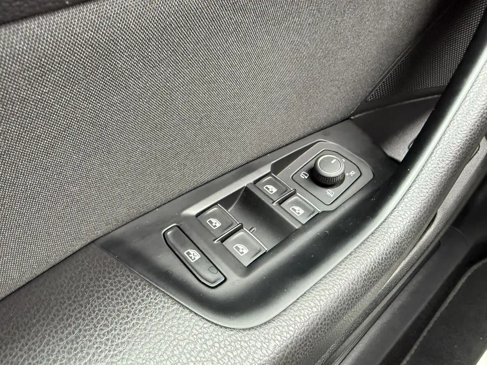 Volkswagen Passat Variant BWJ 2022 1.4 TSI 218 PK PHEV GTE B uit 2022, foto 9