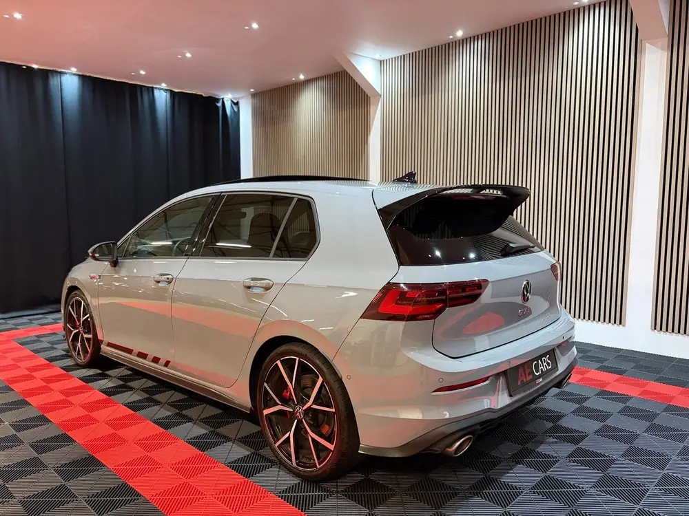 Volkswagen Golf 2.0 TSI GTI Clubsport Pano Camera Keyless AC uit 2022, foto 12