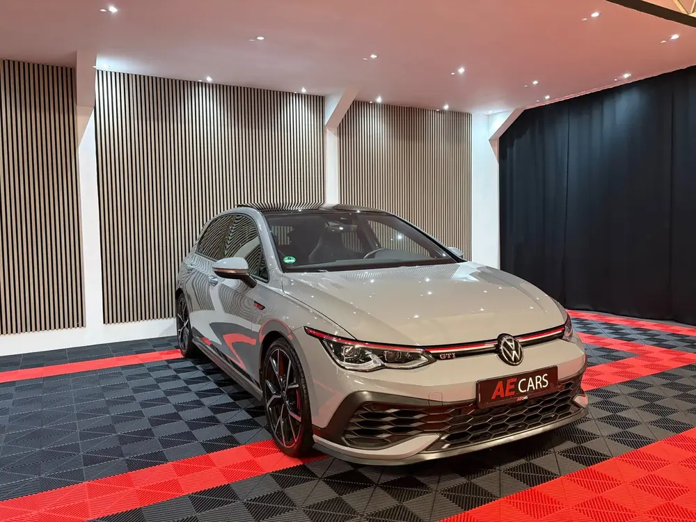Volkswagen Golf 2.0 TSI GTI Clubsport Pano Camera Keyless AC uit 2022, foto 14