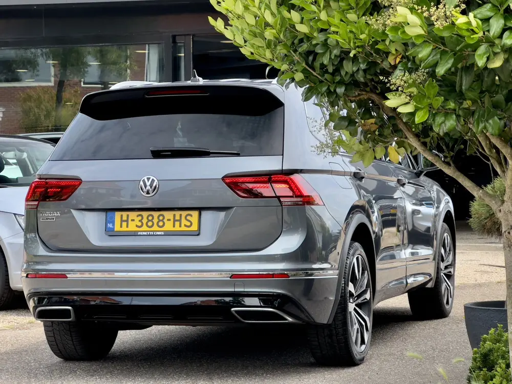 Volkswagen Tiguan Allspace 1.5 TSI AUT7 3X R-LINE.VOL-LEDER uit 2020, foto 11