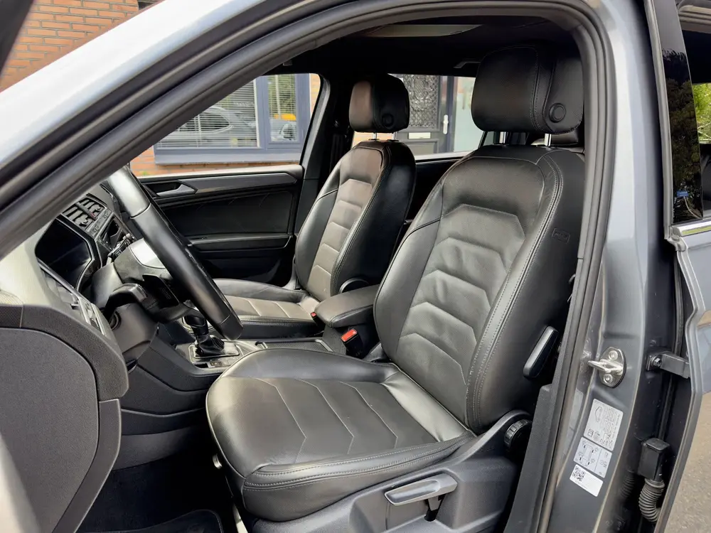 Volkswagen Tiguan Allspace 1.5 TSI AUT7 3X R-LINE.VOL-LEDER uit 2020, foto 12