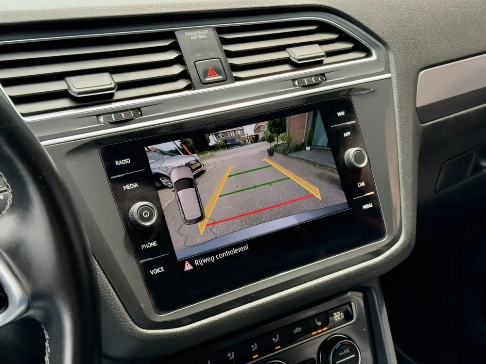 Volkswagen Tiguan Allspace 1.5 TSI AUT7 3X R-LINE.VOL-LEDER uit 2020, foto 8