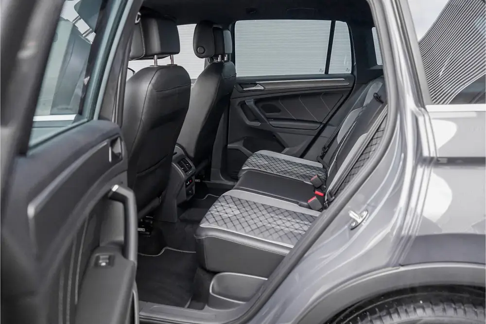 Volkswagen Tiguan 1.4 TSI eHybrid R-Line Business+ ACC Elek uit 2022, foto 5
