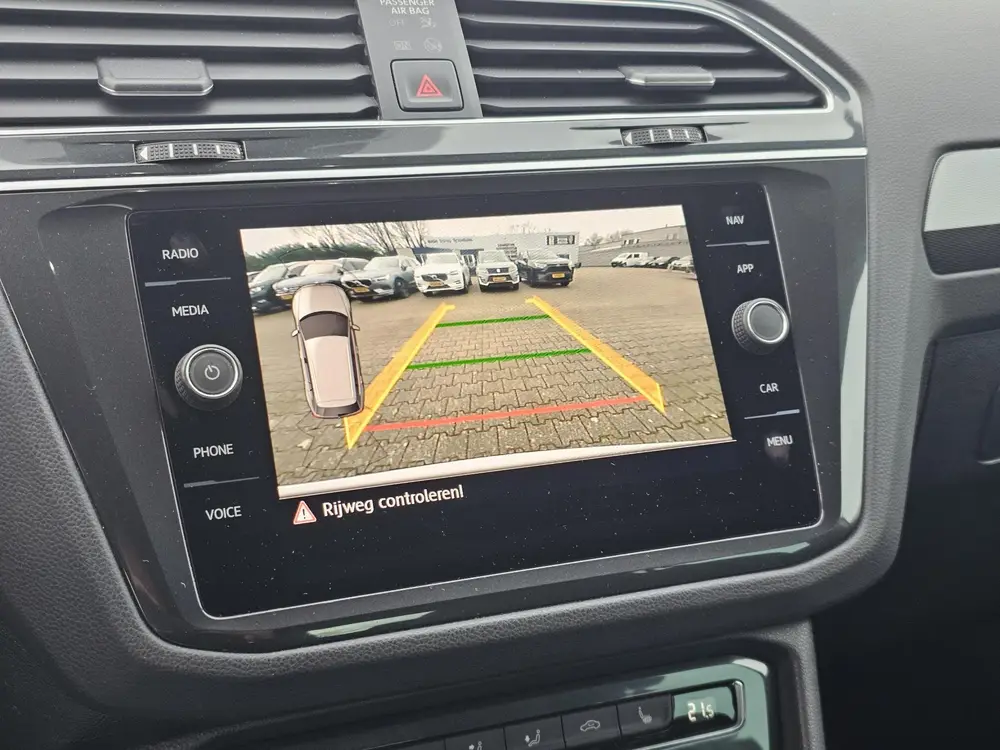 Volkswagen Tiguan 1.5 TSI DSG Highline R-Line PANO DIGID ADA uit 2020, foto 12