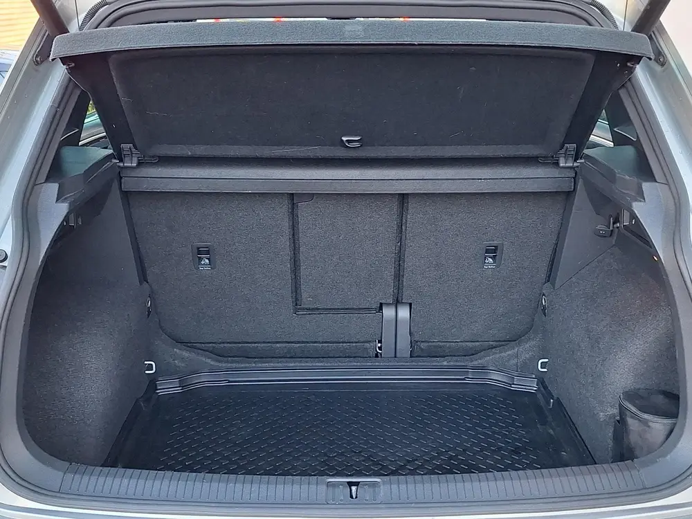 Volkswagen Tiguan 1.5 TSI DSG Highline R-Line PANO DIGID ADA uit 2020, foto 19