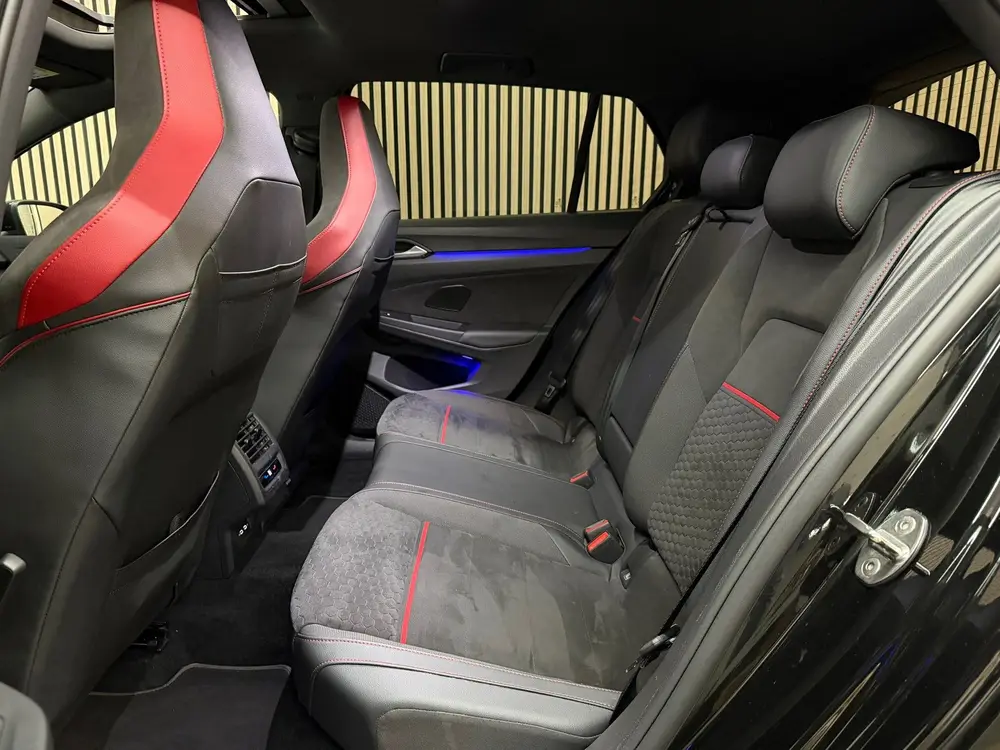 Volkswagen Golf 2.0 TSI GTI Clubsport 2024 DSG PANO IQ-LIGHT uit 2024, foto 14