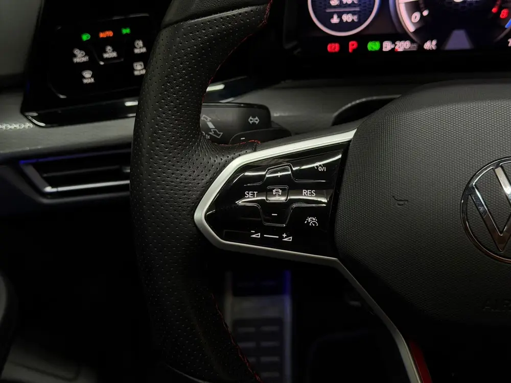 Volkswagen Golf 2.0 TSI GTI Clubsport 2024 DSG PANO IQ-LIGHT uit 2024, foto 19