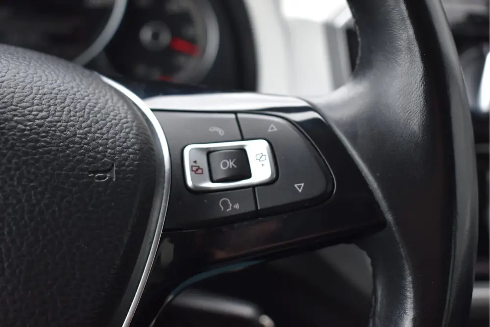 Volkswagen Up! 1.0 BMT high up! Cruise, PDC, A/C, Multi. stu uit 2019, foto 11