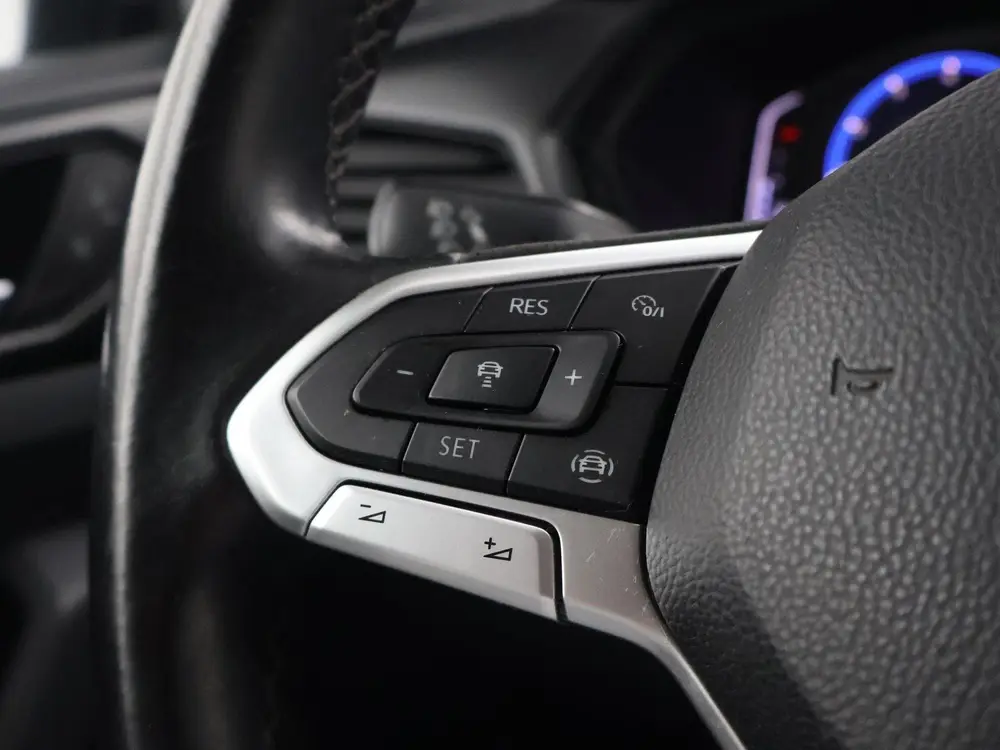 Volkswagen T-Cross 1.0 TSI LIFE + VIRTUAL COCKPIT | NAVIGATI uit 2020, foto 7