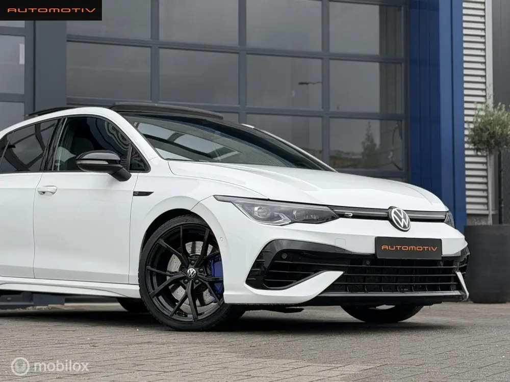 Volkswagen Golf 2.0 TSI R 4Motion PANO / AKRA / IQ-light / H uit 2021, foto 6