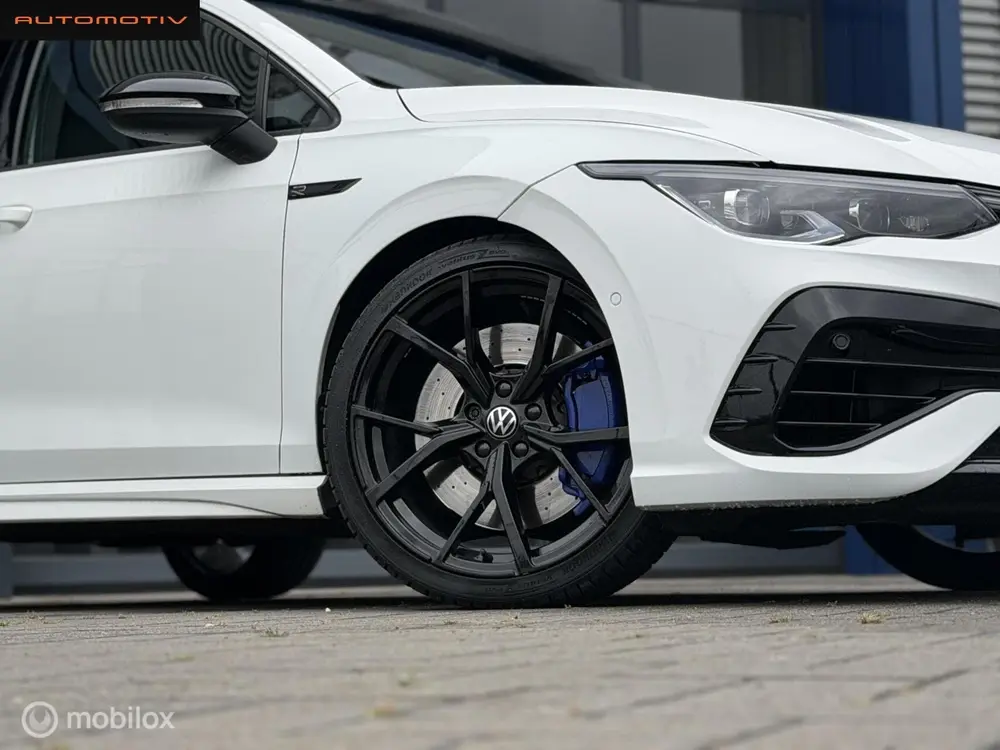 Volkswagen Golf 2.0 TSI R 4Motion PANO / AKRA / IQ-light / H uit 2021, foto 7