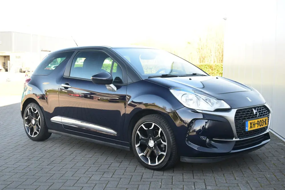 DS Automobiles 3 DS DS 3 1.2 PureTech Automaat Connected Chic Camera Ecc Crui uit 2019, foto 10
