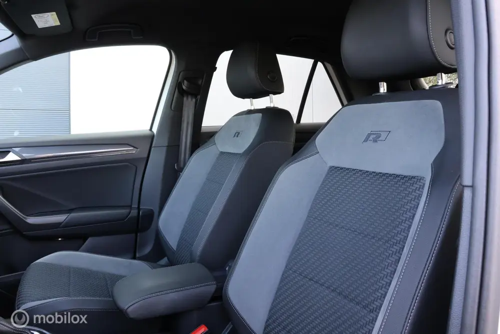 Volkswagen T-Roc 1.5 TSI DSG R-Line I Camera I ACC |19 Inch uit 2020, foto 19