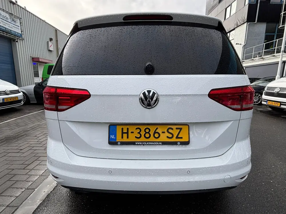 Volkswagen Touran 2.0 TDI AUTOMAAT / 180 DKM / HONDENWAGEN ! uit 2020, foto 11