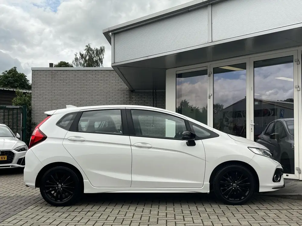 Honda Jazz 1.5 i-VTEC Dynamic 131PK TREKHAAK+1E EIG.+LED+PDC uit 2019, foto 3