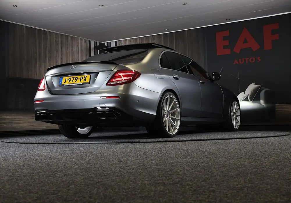 Mercedes-Benz E-Klasse 200 AMG Line / Aut / Leder / Burmeste uit 2020, foto 5