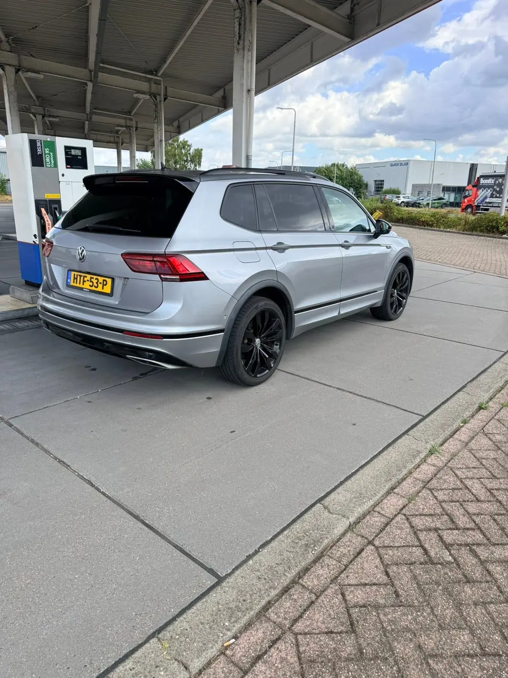 Volkswagen Tiguan Allspace Tiguan 1.5 TSI 150pk 2020 Grijs uit 2020, foto 3