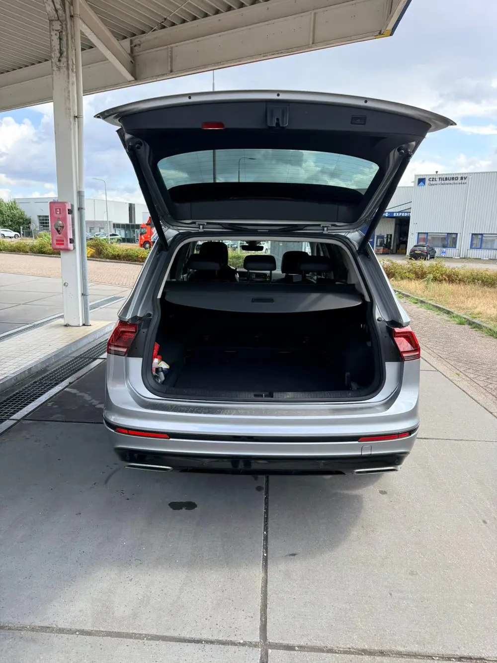 Volkswagen Tiguan Allspace Tiguan 1.5 TSI 150pk 2020 Grijs uit 2020, foto 8