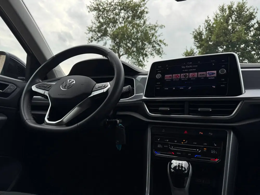 Volkswagen T-Roc 1.0 TSI Style IQ-Light / Ascot Grey / Carpl uit 2023, foto 13
