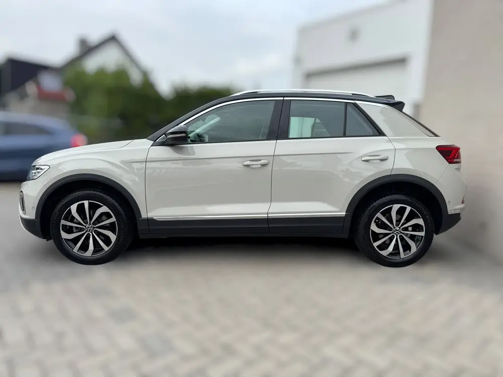 Volkswagen T-Roc 1.0 TSI Style IQ-Light / Ascot Grey / Carpl uit 2023, foto 4