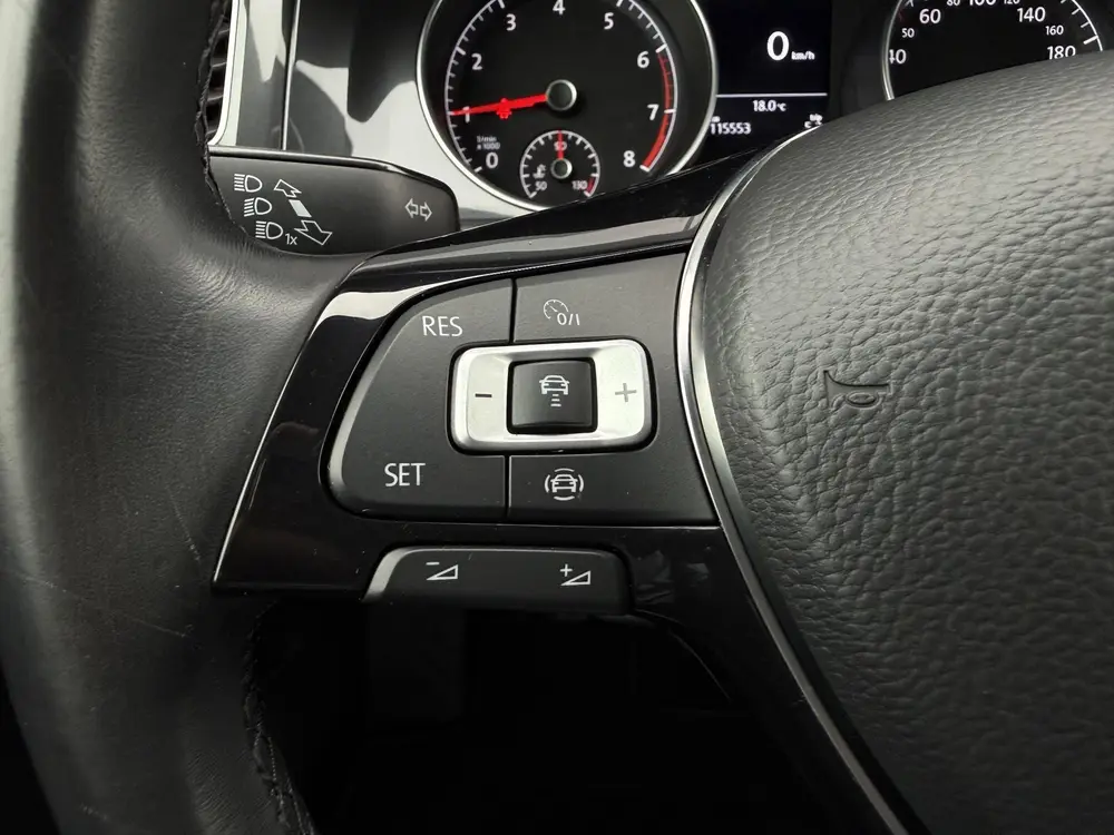 Volkswagen Golf 1.0 TSI Comfortline ✓Navigatie ✓Apple Ca uit 2020, foto 12