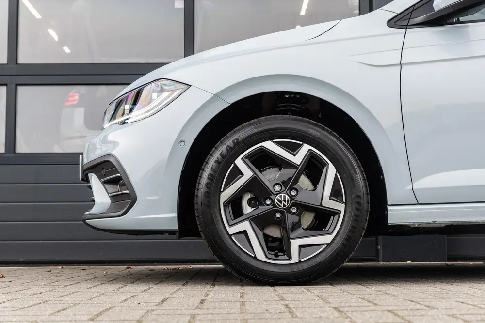 Volkswagen Polo 1.0 TSI 95pk DSG Edition 50 | Panoramadak | uit 2026, foto 18