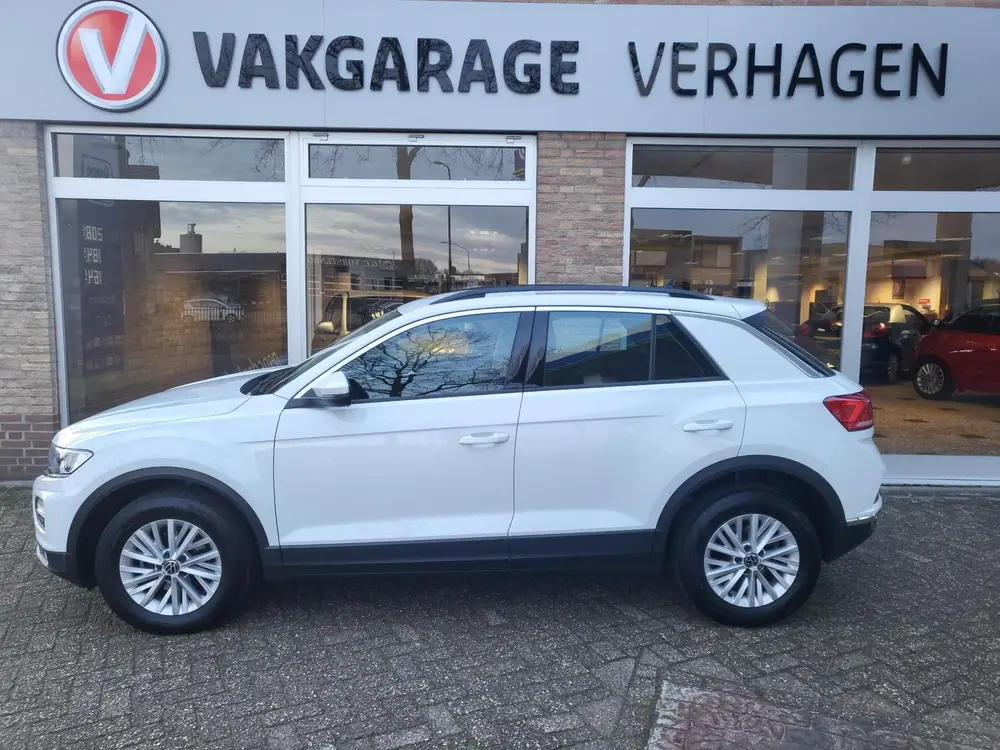 Volkswagen T-Roc 1.0 TSI Style uit 2021, foto 2