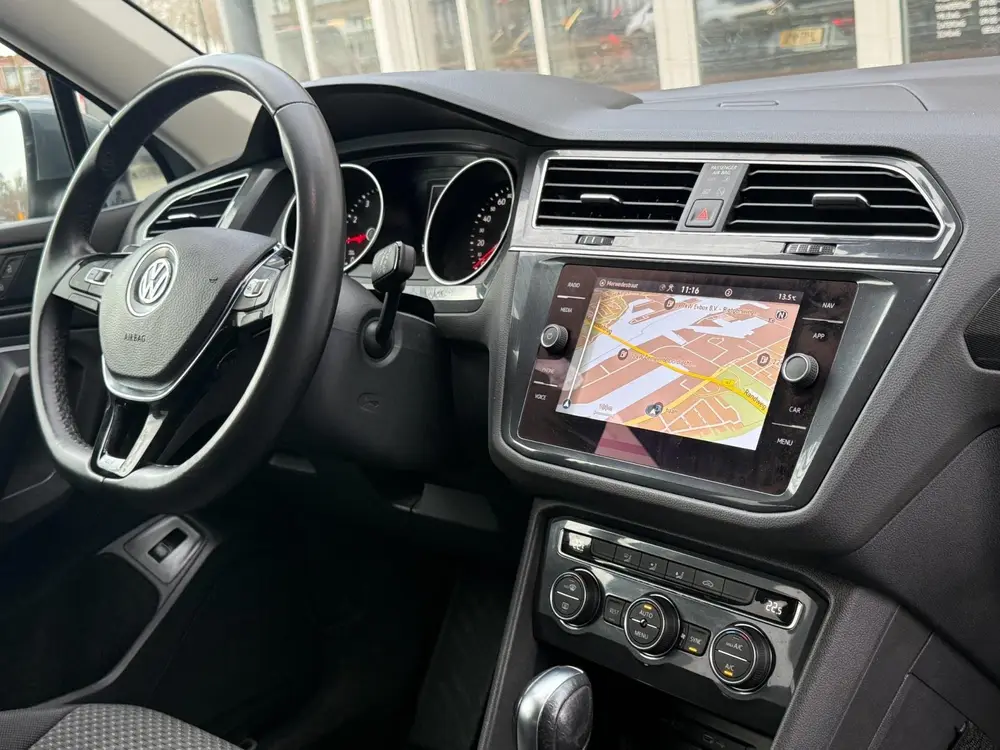 Volkswagen Tiguan Allspace 1.5 TSI DSG Comfortline 7p. uit 2021, foto 12