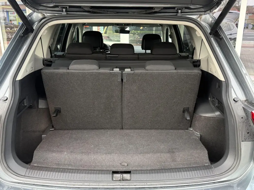 Volkswagen Tiguan Allspace 1.5 TSI DSG Comfortline 7p. uit 2021, foto 16