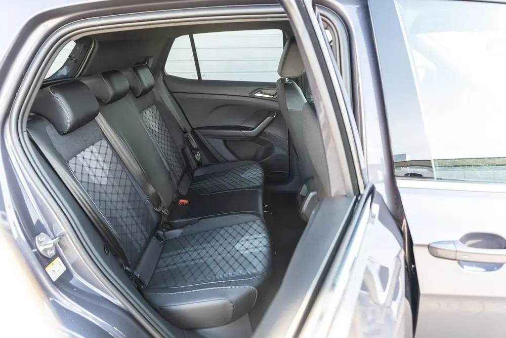 Volkswagen T-Cross 1.0 TSI 115pk DSG R-Line Edition | Trekha uit 2026, foto 18