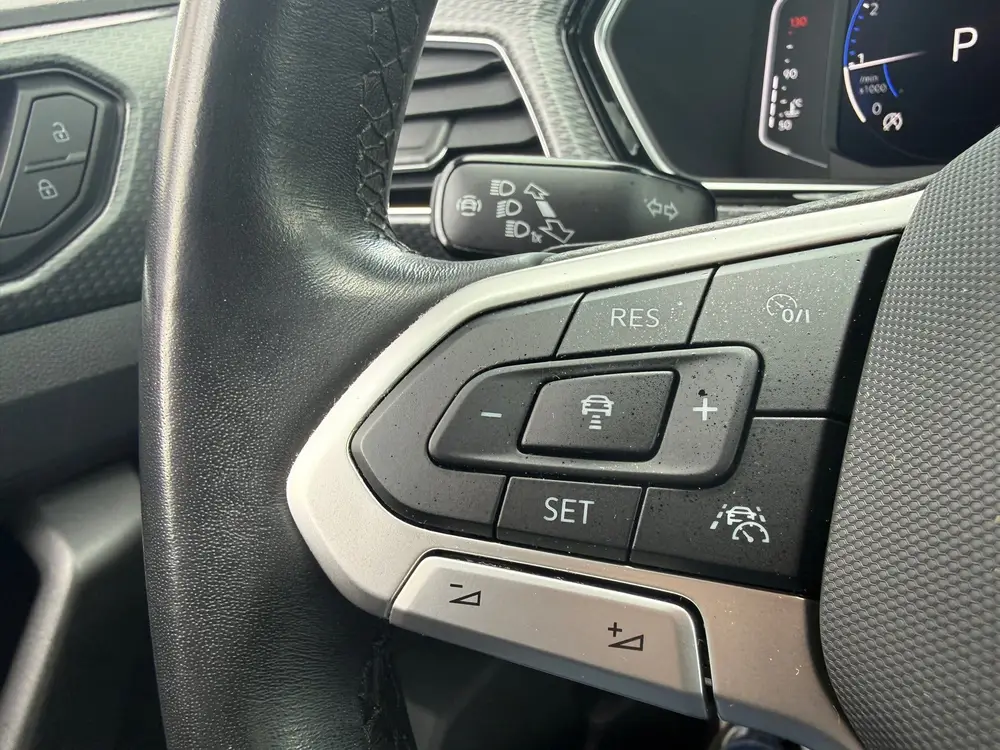 Volkswagen T-Cross 1.0 TSI R-Line Automaat (BOVAG/RIJKLAARPR uit 2022, foto 18
