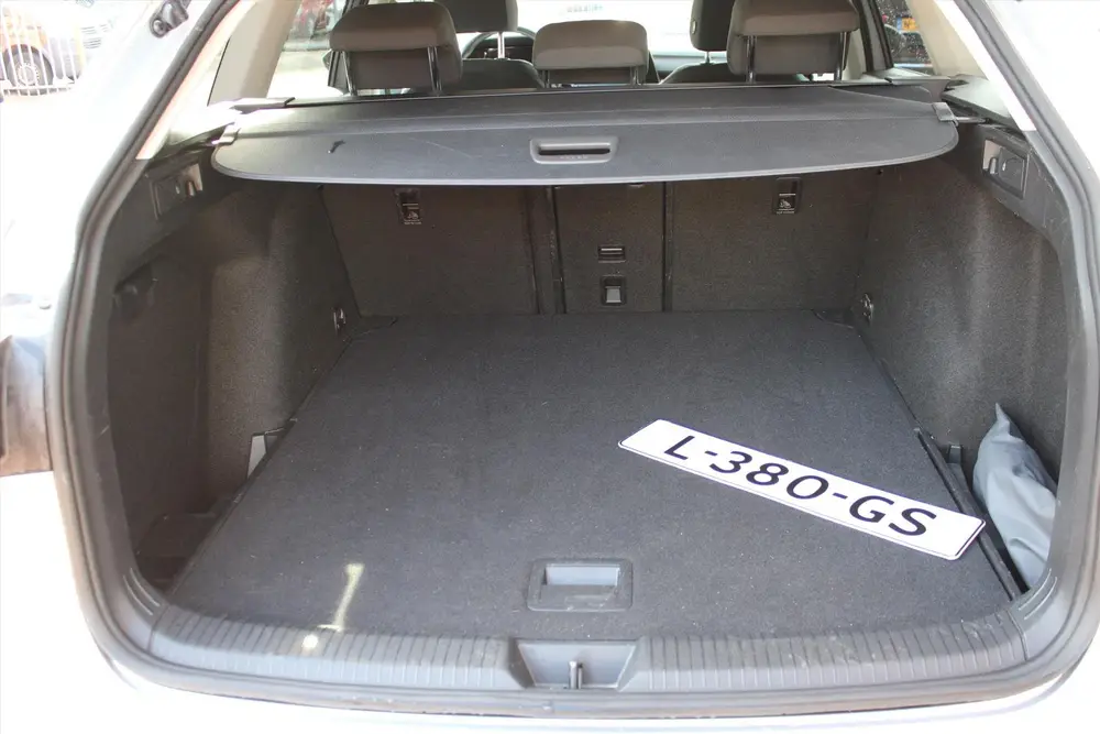 VOLKSWAGEN Golf Variant 1.0 eTSI Aut. *Life* | Trekhaak | Ca uit 2021, foto 16