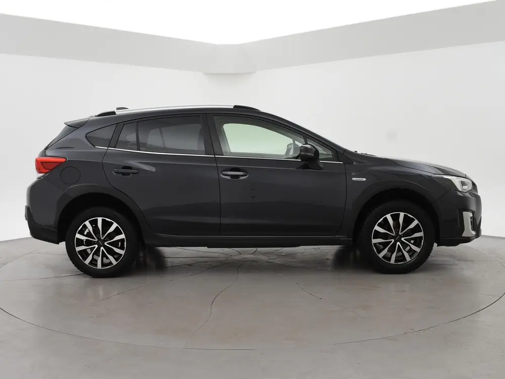 Subaru XV 2.0i e-BOXER AUT. AWD LUXURY + TREKHAAK | CAMERA | uit 2020, foto 19