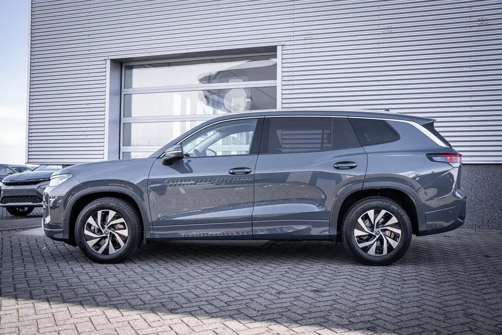 Volkswagen Tayron 1.5 eTSI 150PK 7Persoons Life uit 2025, foto 6