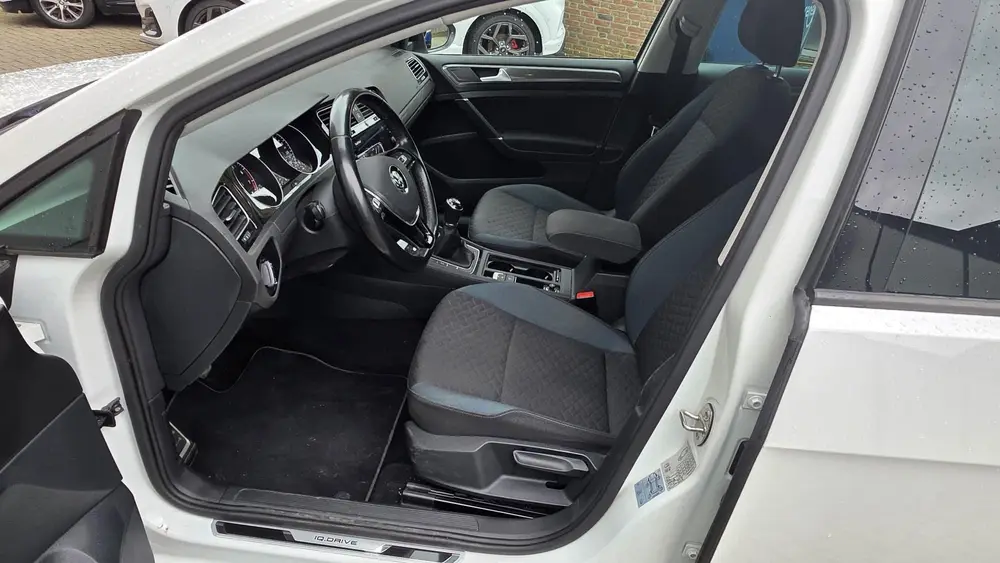 Volkswagen Golf 1.0 TSI Highline R-Line 115pk Navi, Camera uit 2020, foto 13