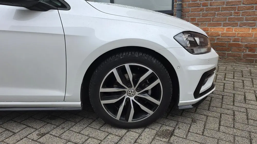Volkswagen Golf 1.0 TSI Highline R-Line 115pk Navi, Camera uit 2020, foto 4