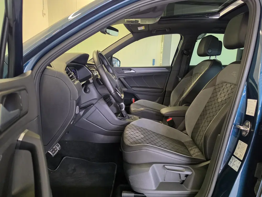 Volkswagen Tiguan 1.5 TSI R-Line Business+ | Panoramadak | C uit 2021, foto 7