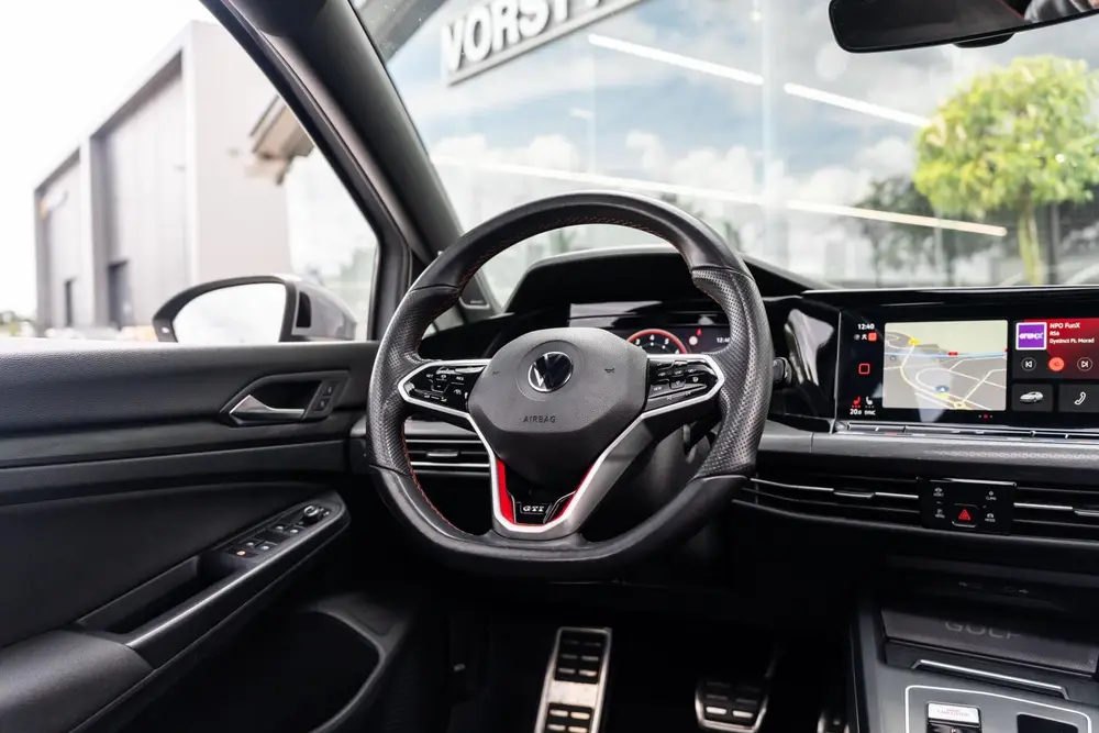 Volkswagen Golf 2.0 TSI GTI Clubsport Pano HK DSG LED uit 2021, foto 14