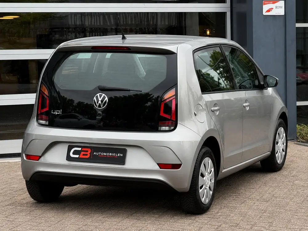 Volkswagen Up! 1.0 | Facelift | Airco | Regensensor | Dealer uit 2021, foto 5