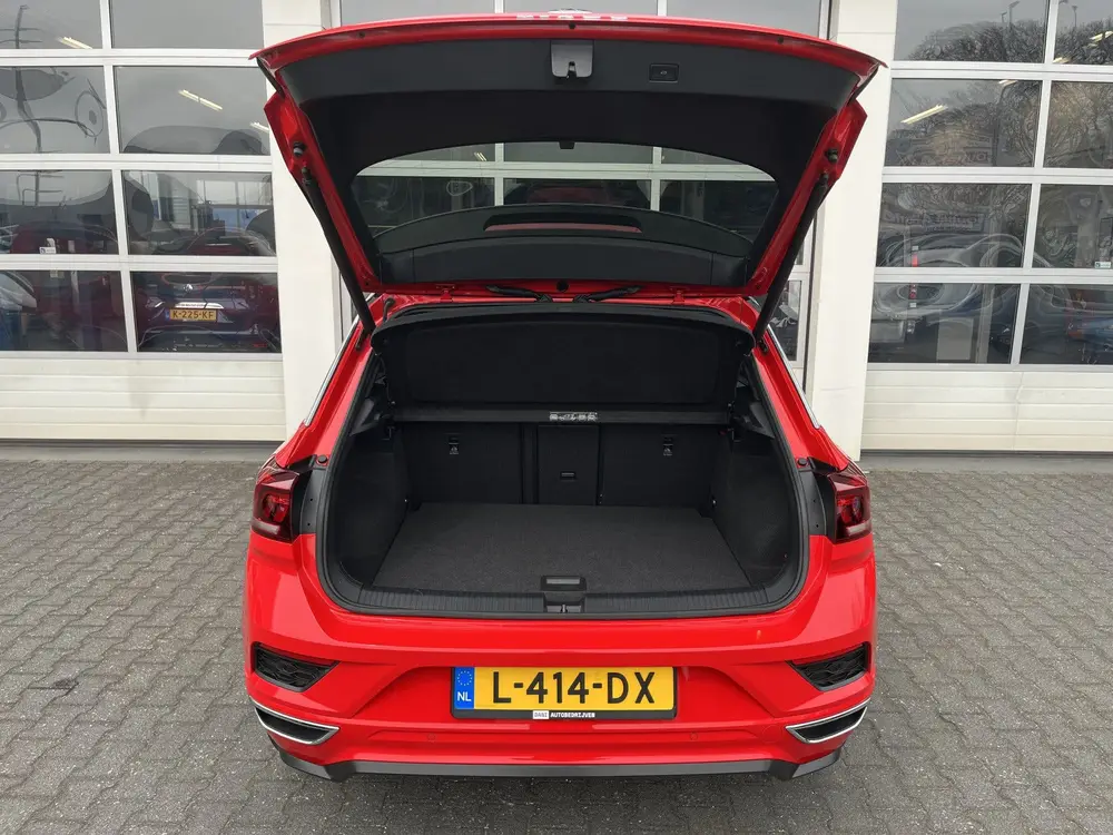 Volkswagen T-Roc 1.5 TSI Sport Business R-line Digitaal disp uit 2021, foto 15