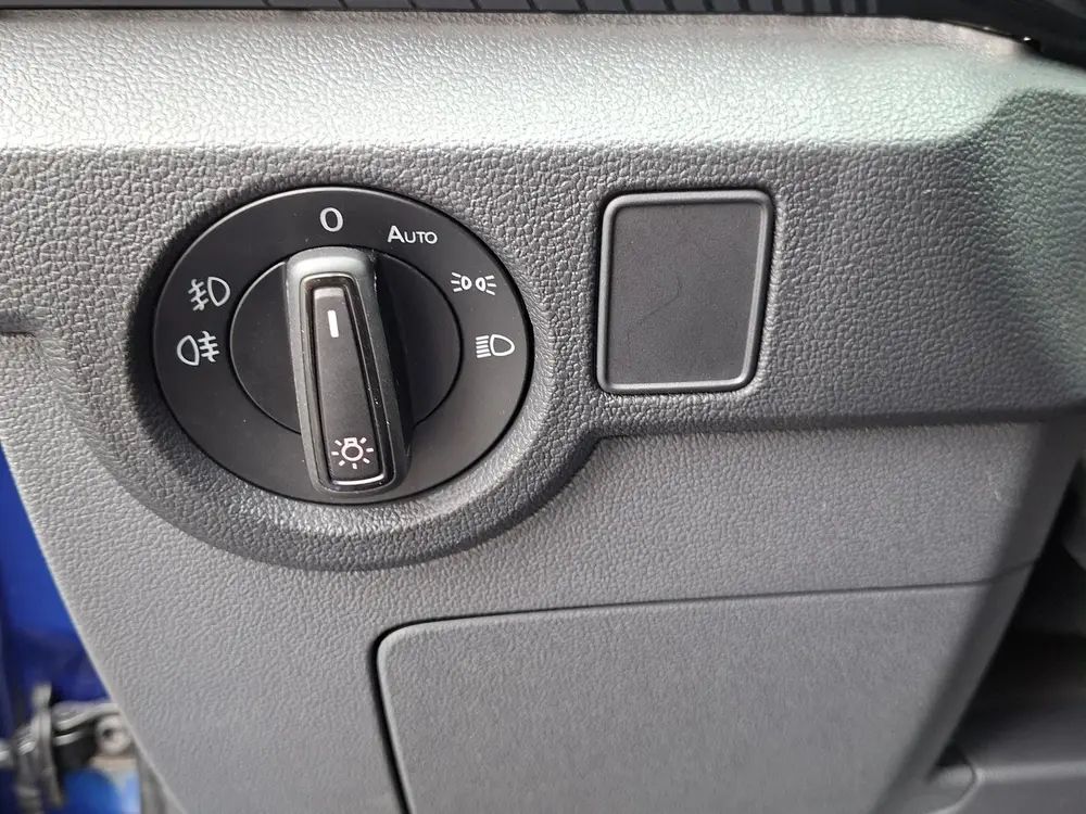 Volkswagen T-Cross 1.0 TSI Style Camera, trekhaak, stoelverw uit 2019, foto 18