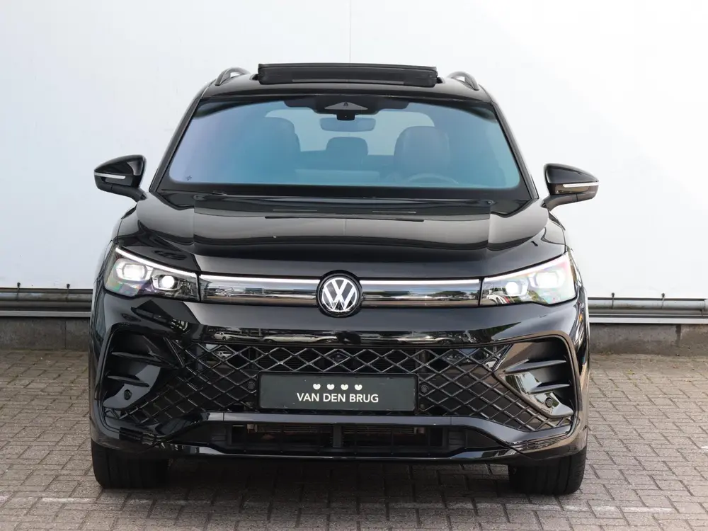 Volkswagen Tiguan 1.5 eHybrid R-Line | Leder | Trekhaak | Ha uit 2025, foto 2