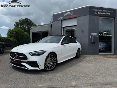 Mercedes-Benz C-Klasse 200 AMG PANO-CAMERA-SFEER-CARPLAY uit 2023